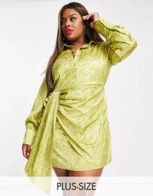 Купить женские вечерние платья In The Style Plus: In The Style Plus x Perrie Sian mini shirt dress with wrap detail in chartreuse animal print