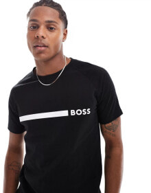 BOSS – Schmal geschnittenes T-Shirt in Schwarz