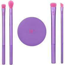 Makeup brushes, sponges and applicators