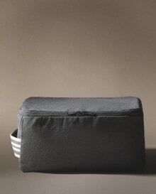 Cotton toiletry bag with handle