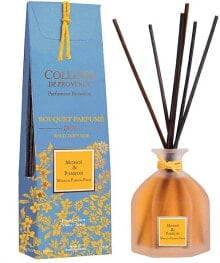 Aromatic diffusers and candles