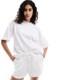 Купить женские футболки и топы Six Stories: Six Stories Bride statement tee co-ord in white