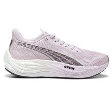 Women's running shoes and sneakers