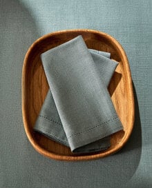 Tablecloths and napkins