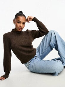 Women's sweaters and cardigans