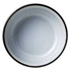 Dishes and salad bowls for serving