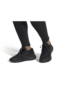 Черные женские кроссовки