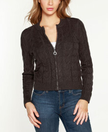 Women's sweaters and cardigans