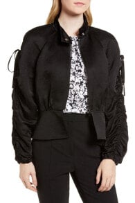 Women's coats, jackets and vests