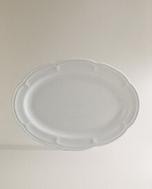 Oval porcelain serving dish