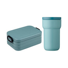 Containers and lunch boxes