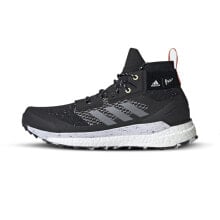 Men's running shoes and sneakers