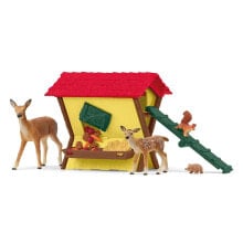 SCHLEICH Farm World Feeding The Forest Animals doll