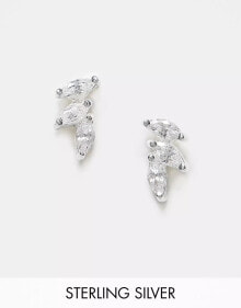 Купить женские аксессуары Kingsley Ryan: Kingsley Ryan treble gem petal stud earrings in sterling silver