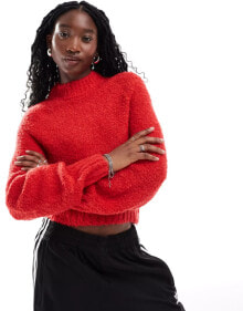 Women's sweaters and cardigans