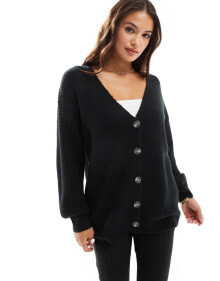 Women's sweaters and cardigans