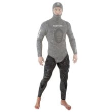 Diving suits for scuba diving