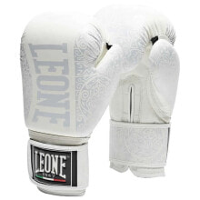 Boxing gloves