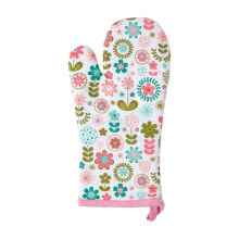 Kitchen mittens, aprons and potholders