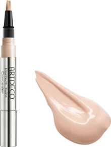 Face correctors and concealers