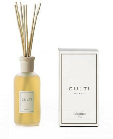 Aromatic diffusers and candles