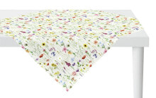 Tablecloths and napkins