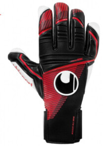 Goalkeeper gloves for football