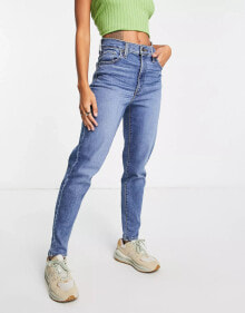 Levi's – Mom-Jeans mit hohem Bund in mittlerer Waschung