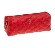 Women's cosmetic bags and beauty cases