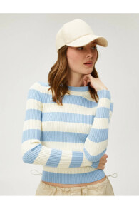 Women's sweaters and cardigans