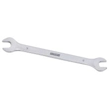 Universal wrenches