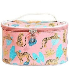 Cosmetic bags and beauty cases