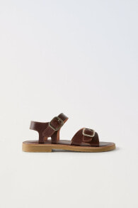Sandals and sandals for girls