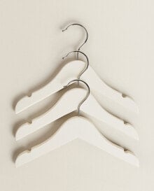 Oyster white wooden baby hanger (pack of 3)