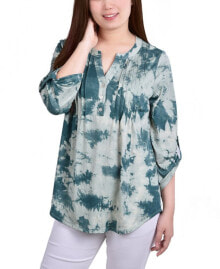 Women's blouses and blouses