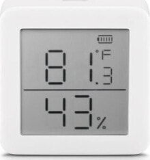 Mechanical weather stations, thermometers and barometers