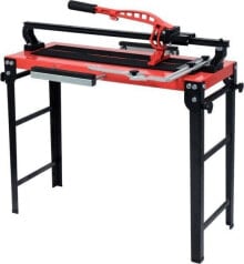 Manual tile cutters