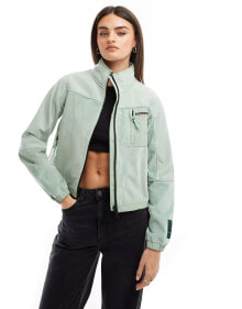 Women's outerwear