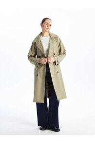 Women's raincoats and trench coats