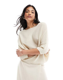 Women's sweaters and cardigans