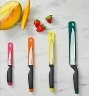 Kitchen knives