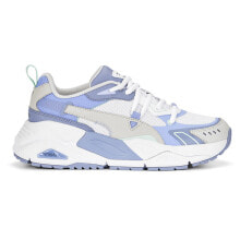 Women's running shoes and sneakers