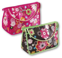 Women's cosmetic bags and beauty cases