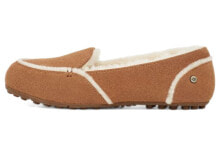 Women's moccasins