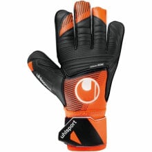 Goalkeeper gloves for football