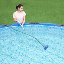 Accessories and accessories for swimming pools