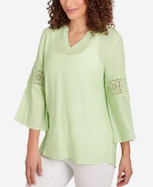 Women's blouses and blouses