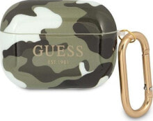 Guess Etui ochronne GUAPUCAMG Camo Collection do AirPods Pro brązowe