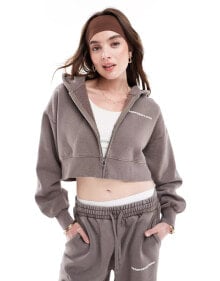 Women's hoodies and sweatshirts