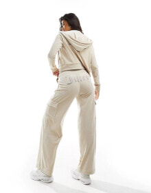 Купить женские брюки Juicy Couture: Juicy Couture diamante velour cargo trousers in brazilian sand